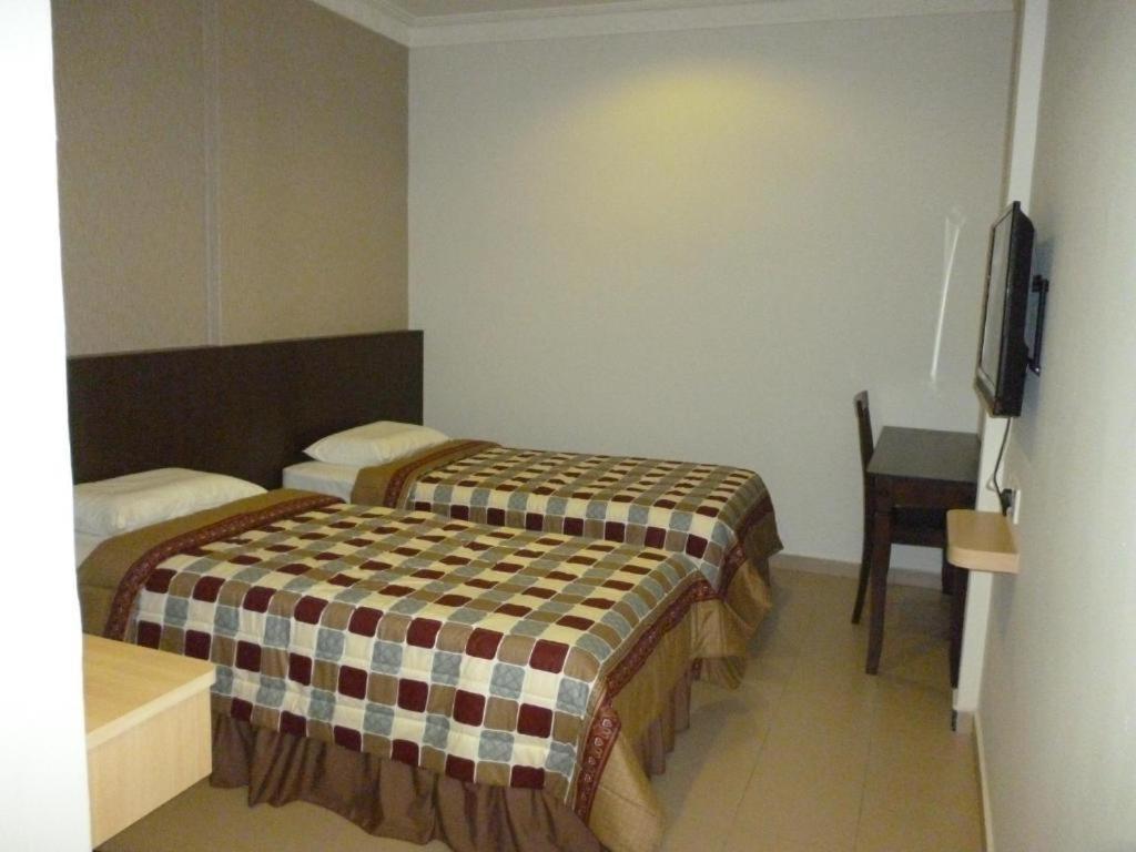 G Six Hotel Sitiawan Eksteriør bilde